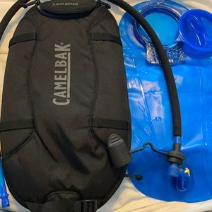 Insulated camelbak 3L